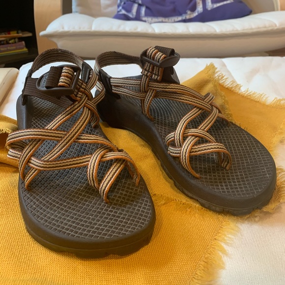 Chaco Shoes - Women’s chacos size 7